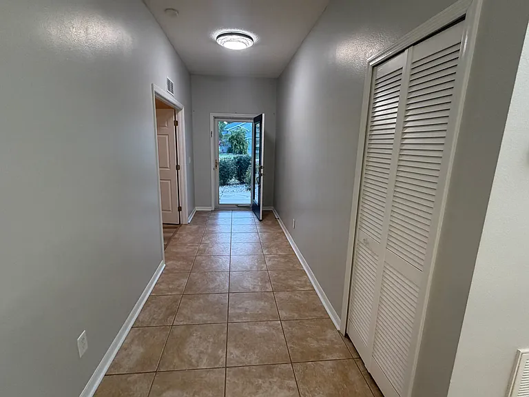 4911 Manchester Dr — Photo 15
