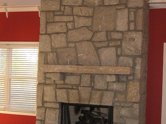 2nd image of 869 Andrews Dr NW