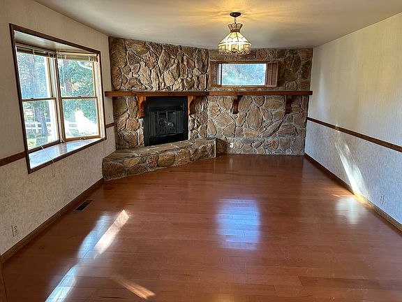 4th image of 3528 Arcadia Dr