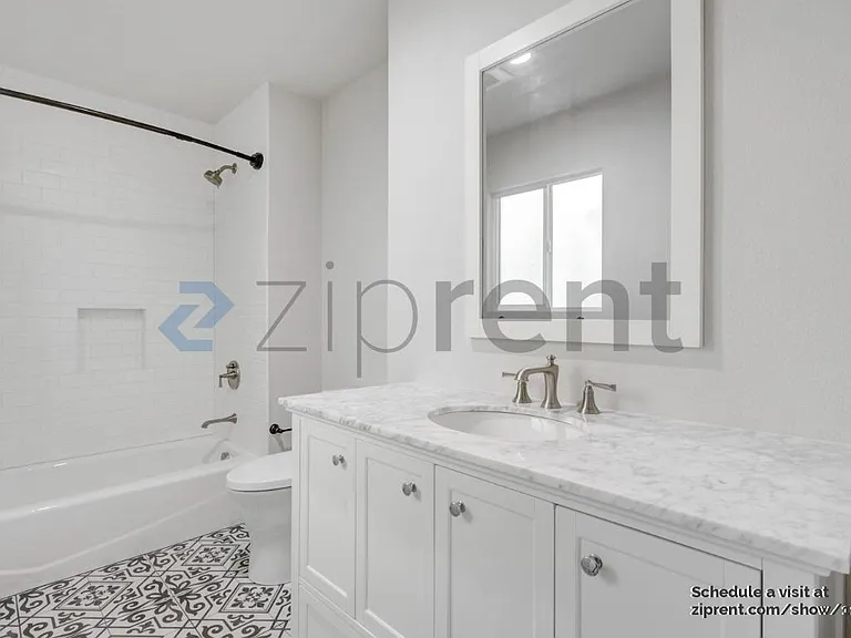 3937 La Cresenta Rd — Photo 6