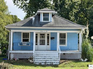1301 W 16th St, Sedalia, MO 65301