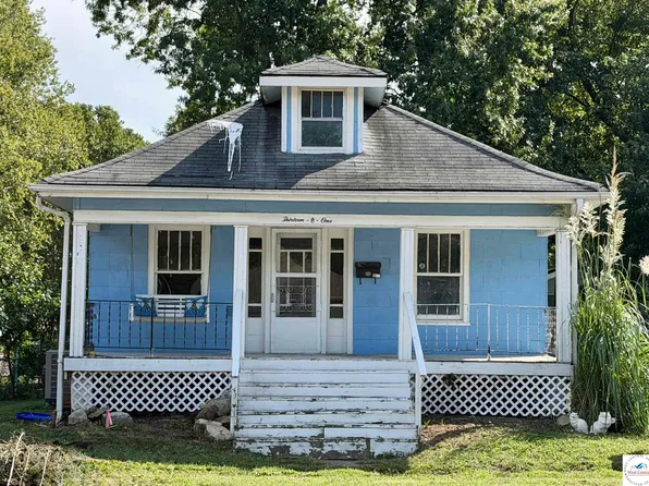 1301 W 16th St, Sedalia, MO 65301
