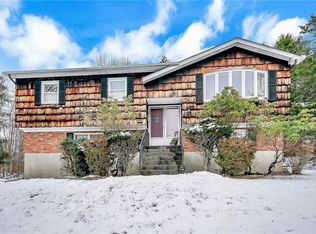 230 Shear Hill Rd, Mahopac, NY 10541