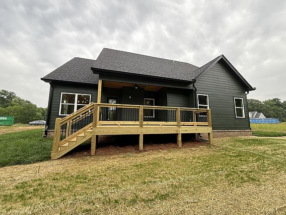 3rd image of 7146 Paxton Cir