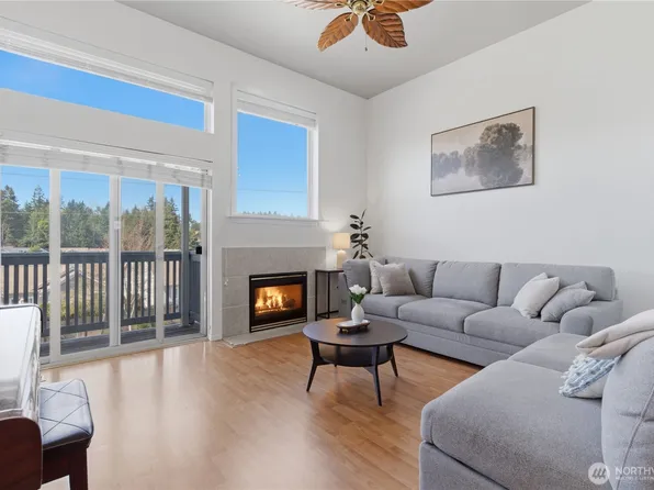 4063 Flora Drive, Fircrest, WA 98466