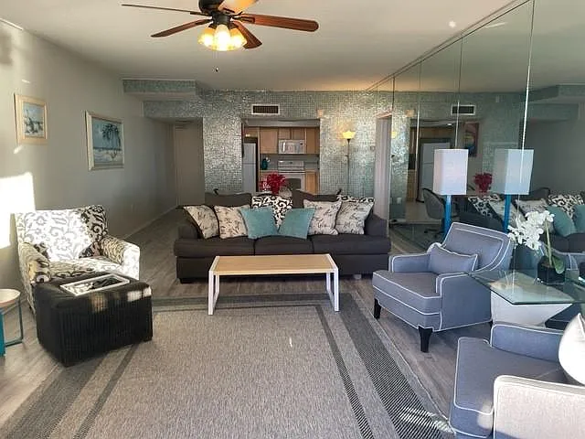 17920 Gulf Blvd #102 — Photo 5
