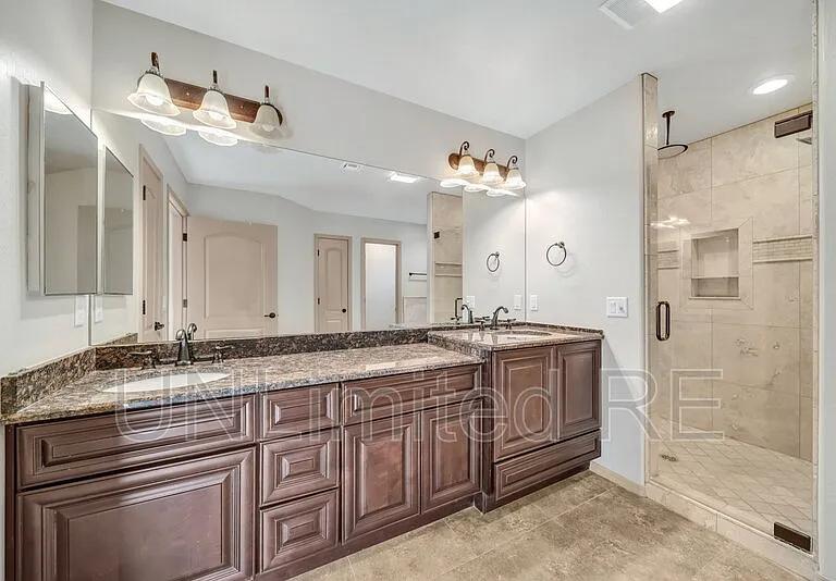 2805 S Flagstone Ln — Photo 14