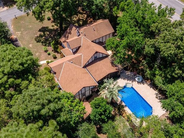 7770 Country Squire Dr, Mobile, AL 36695