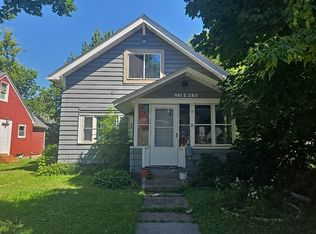 981 3rd St E, Saint Paul, MN 55106