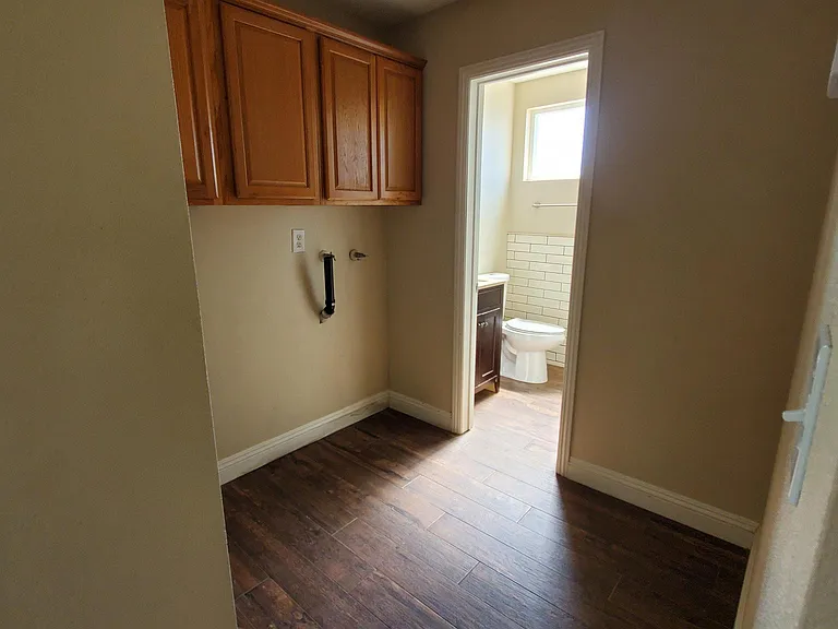 33670 Avenue C — Photo 7