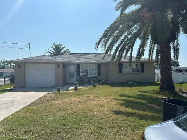 13725 Plumosa Ave, Hudson, FL 34667