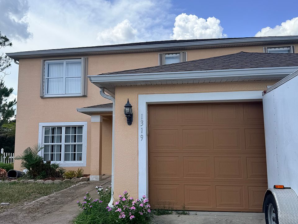 1st image of 1319 Tordira St SE