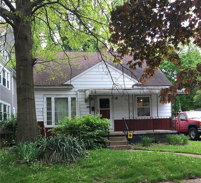 1st image of 246 Oakdale Ave