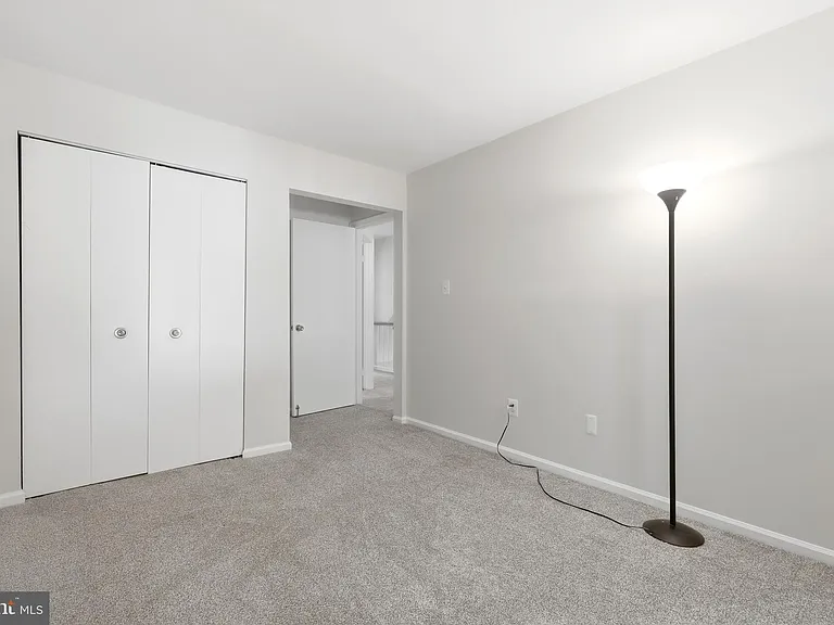 7691 Northern Oaks Ct — Photo 21