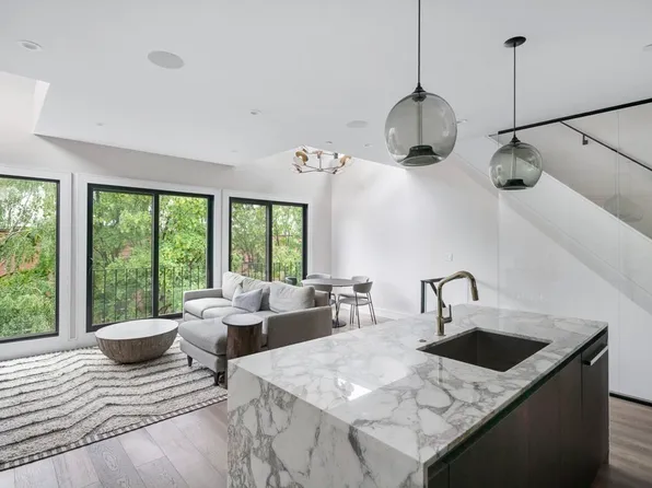 320 Shawmut Ave #4, Boston, MA 02118