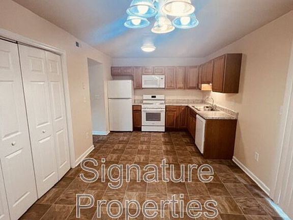 5th image of 555 Fairfax Ave APT G