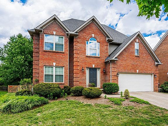 2nd image of 2225 Wilmington Ln