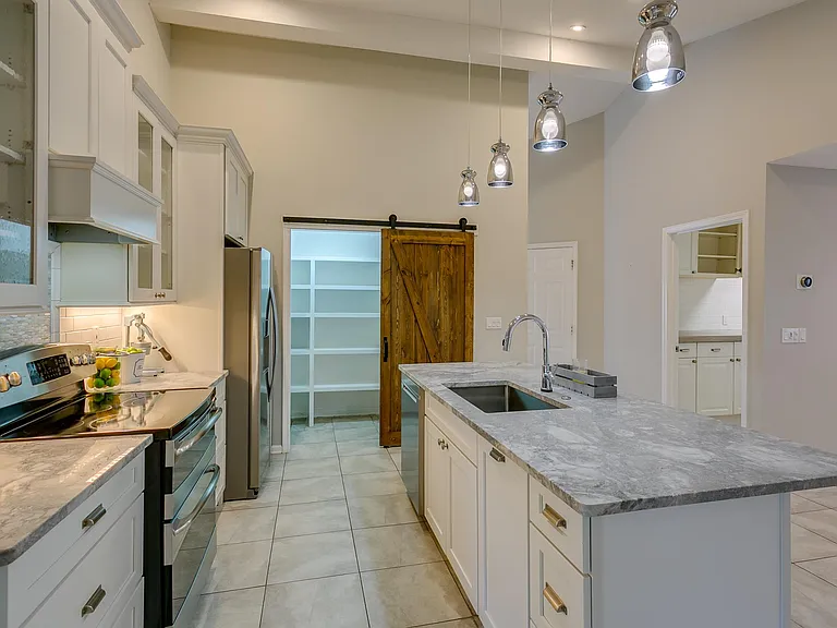 Walk-In Pantry