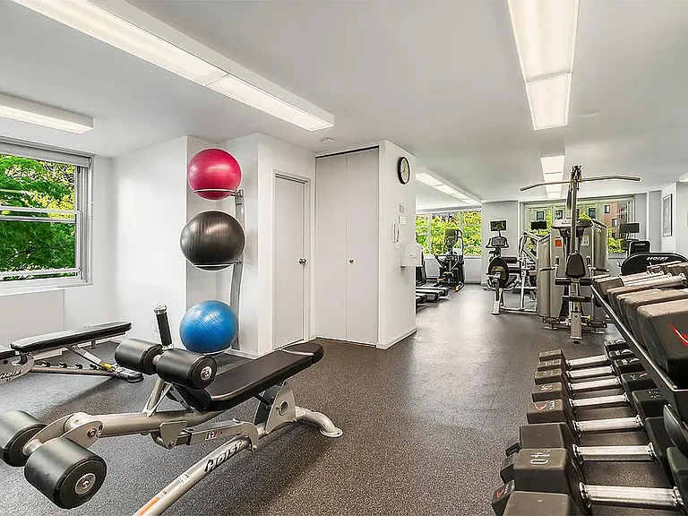 1675 York Ave #32C — Photo 5