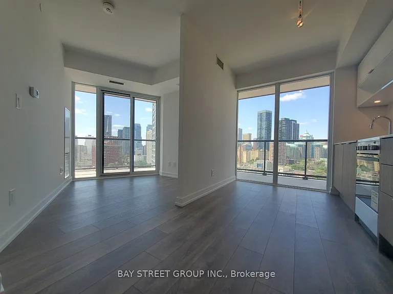 159 Wellesley St E #1309 — Photo 7
