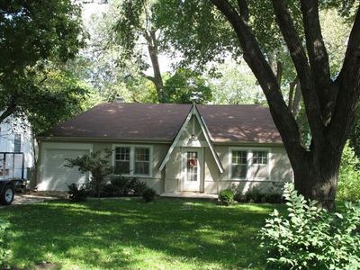 6139 Granada St, Fairway, KS, 66205