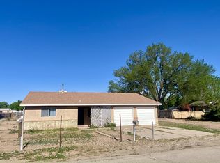 1870 Pearl Loop, Bosque Farms, NM 87068