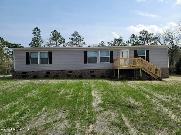53 Little Pond Road, Rocky Point, NC 28457