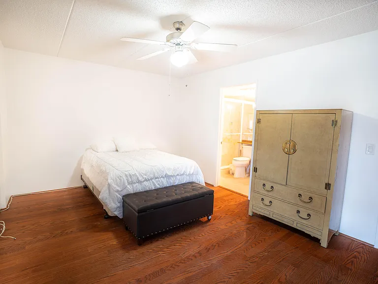 400 Village Green Cir W #214 — Photo 7