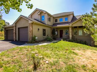 21820 Cabrini Blvd, Golden, CO 80401