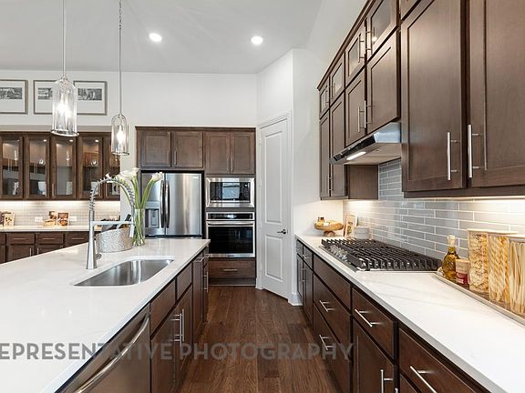 7th image of this home
