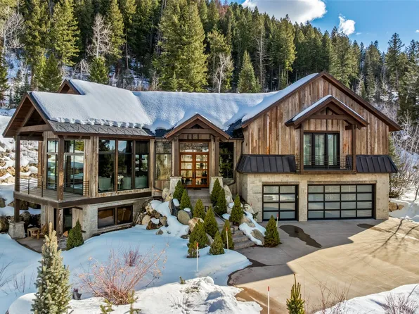 1016 Steamboat Blvd, Steamboat Springs, CO 80487