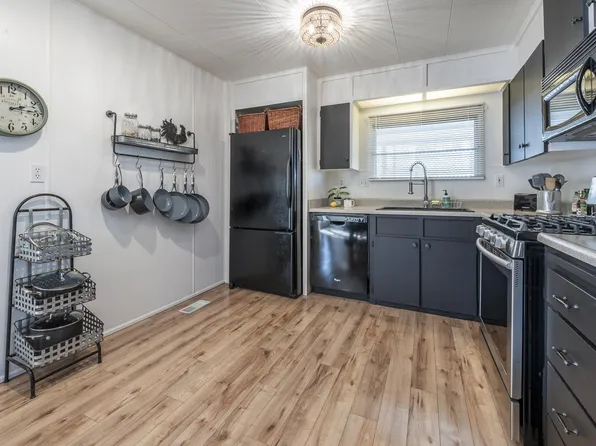 1255 38th Ave Space 96, Santa Cruz, CA 95062