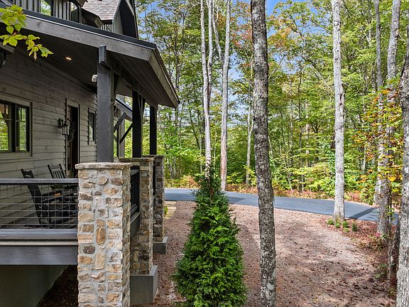 2nd image of 112 Gather Point Road