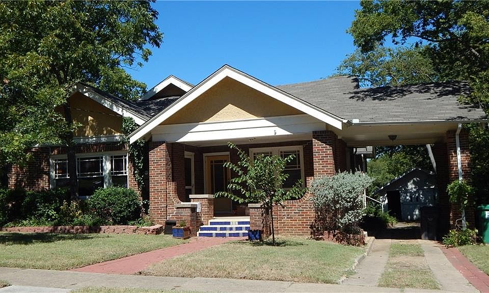 1st image of 606 W Parkway St