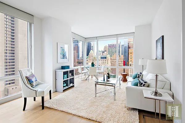 Sold by Halstead Real Estate | media 8