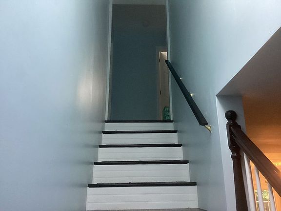 3rd image of 13 Fenn Way