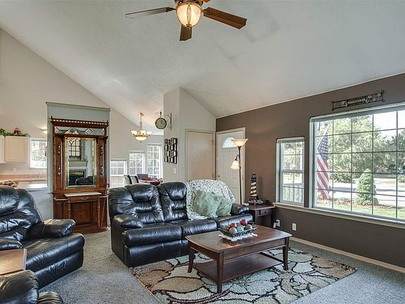 3rd image of 10328 E 8th Ave