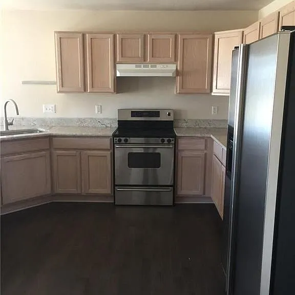 21716 N Lyon Trl — Photo 2