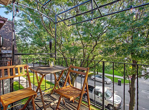 5th image of 6628 W 64th Pl APT 3E