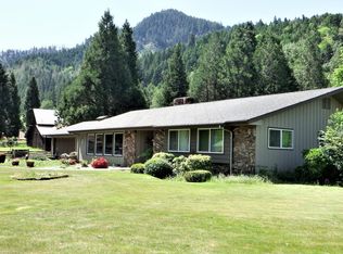 640 S Main St, Canyonville, OR
