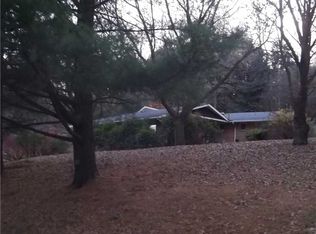 561 Filmore Rd, Pittsburgh, PA 15221