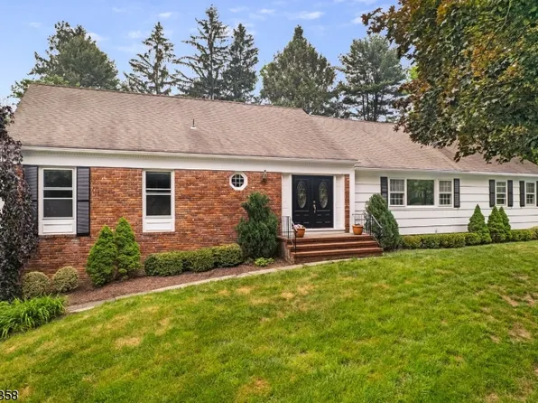 1 Knollwood Trl, Mendham Twp., NJ 07945