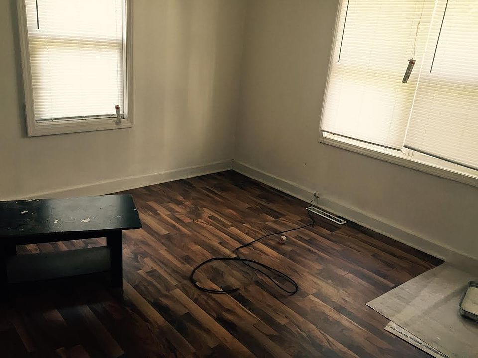 2nd image of 4408 Cleveland St APT 3