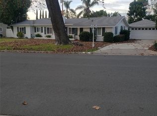 935 W River Ln, Santa Ana, CA 92706