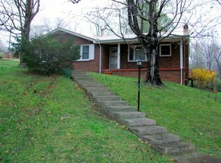 957 Swift Dr, Clarksville, TN 37040