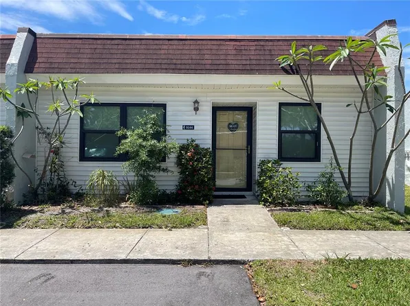 9144 Oakwood Ln #F, Seminole, FL 33776