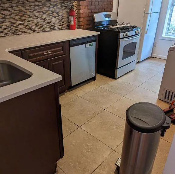 1522 Bergen St #3 — Photo 8