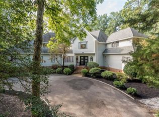302 Cheswick Ln, Henrico, VA 23229