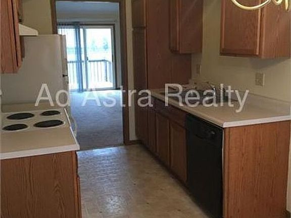 3rd image of 2517 Bent Oak Ct