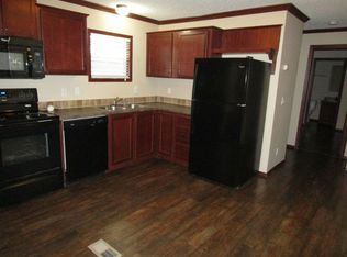 23732 Matts Dr, Brownstown, MI 48174